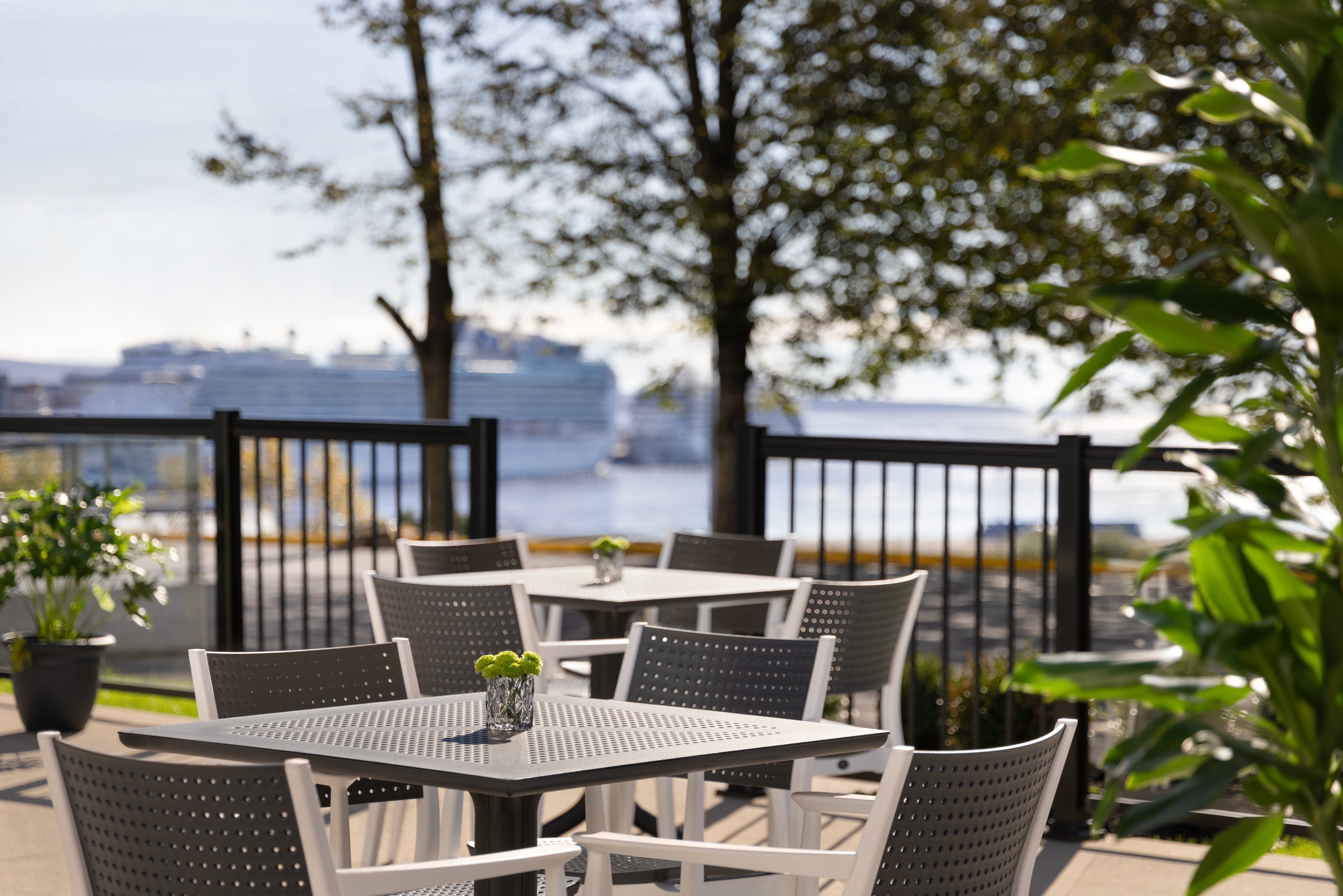 Crowne Plaza Saint John Harbour View by IHG 54/74