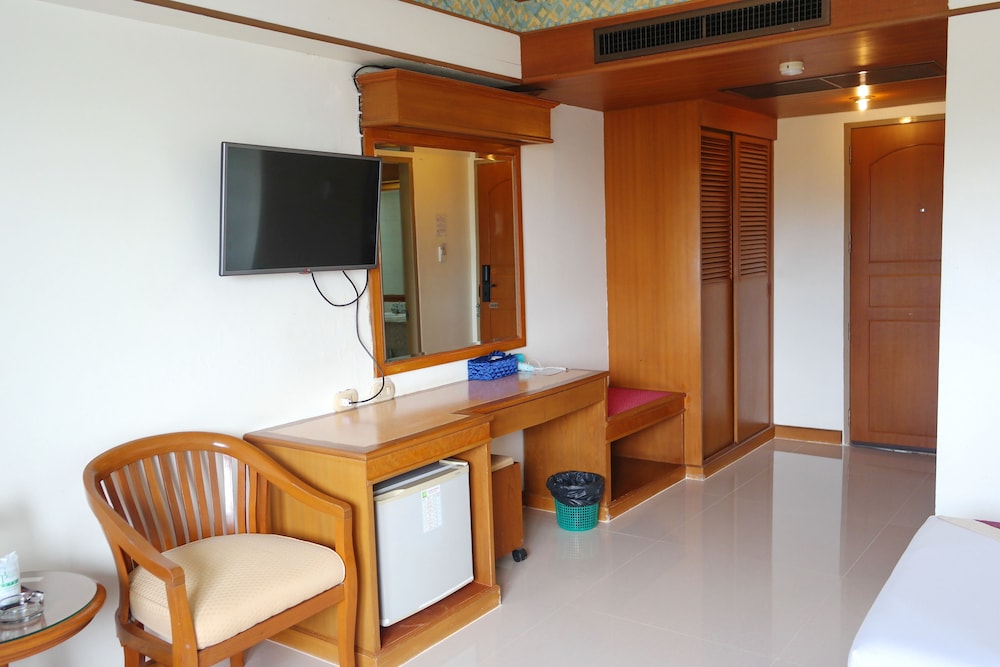 Grand Park Hotel 49/69