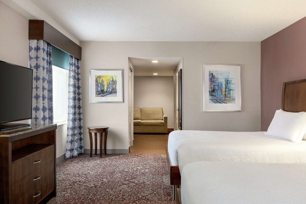 Hilton Garden Inn Louisville Downtown 39/87