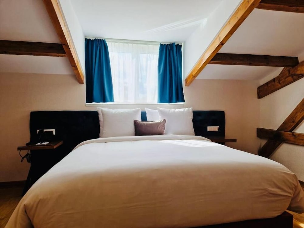 Chasse Residency Hotel 13/46