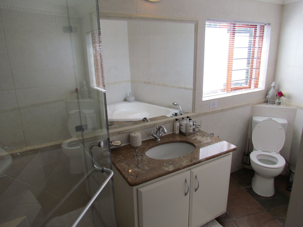Matumi Golf Lodge 26/27