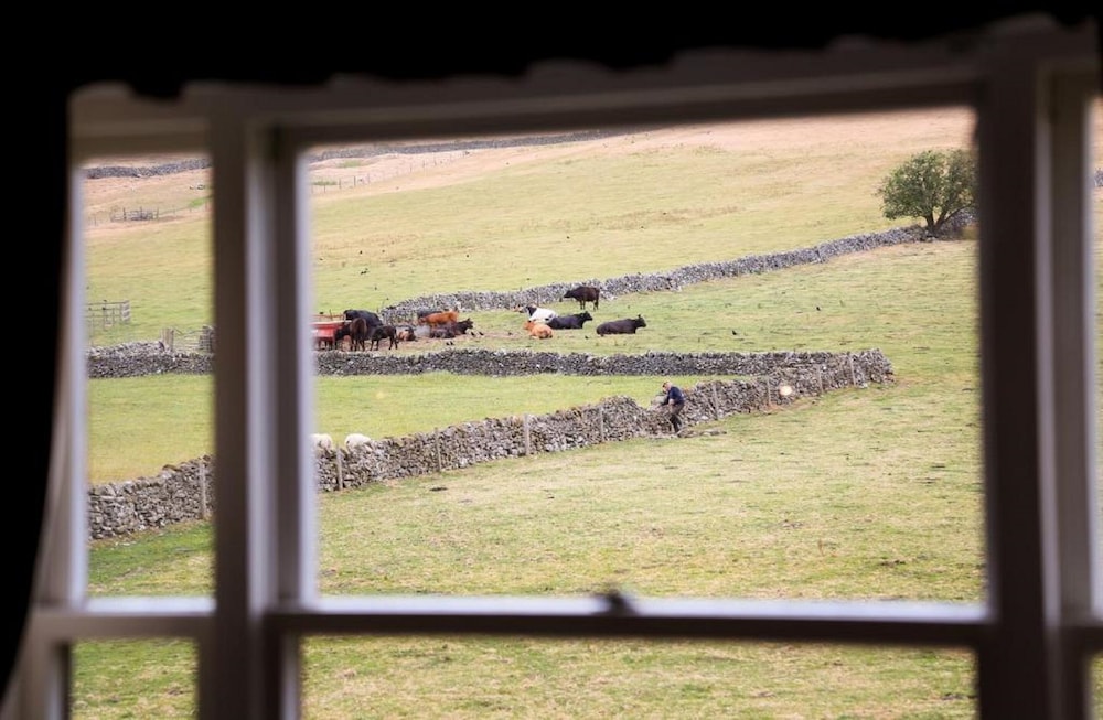 The Izaak Walton Country House Hotel 34/39