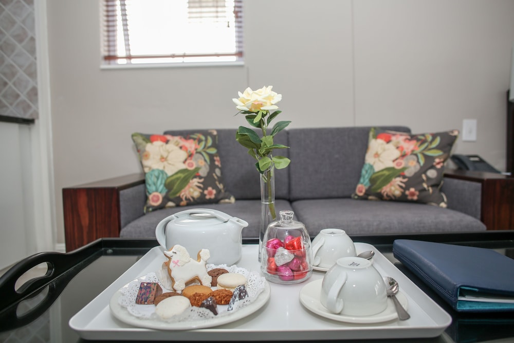 The Bantry Aparthotel by Totalstay 64/79