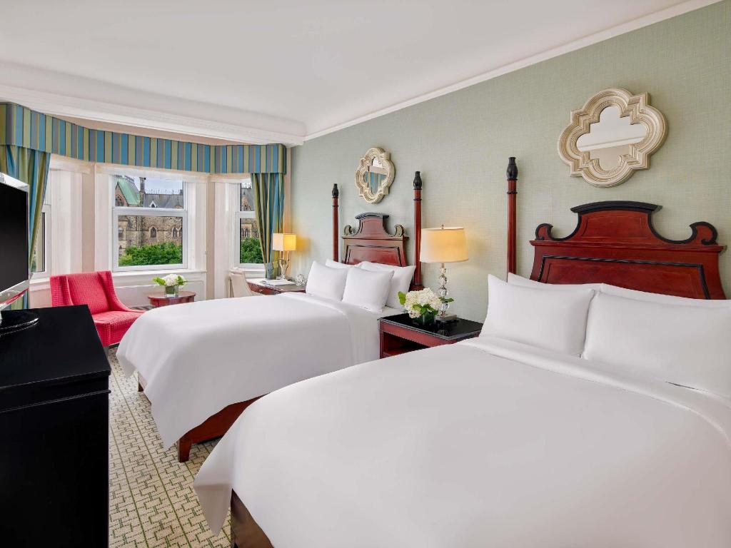 Fairmont, 2 Double Beds, Parliament Hill View