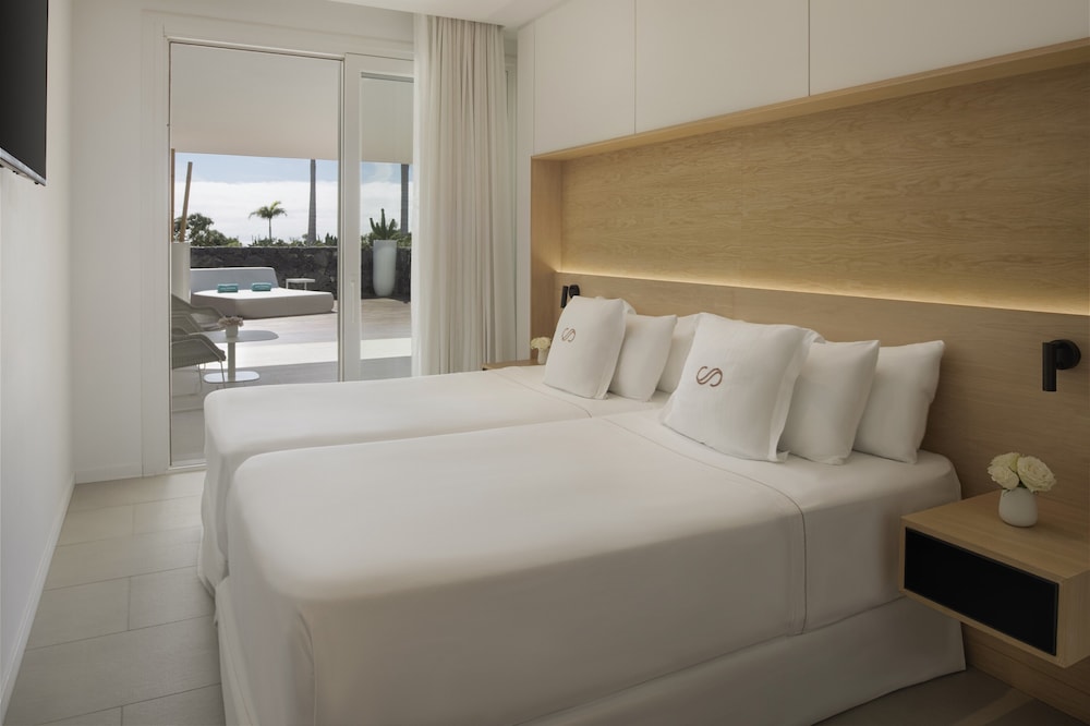 2 Bedrooms, Duplex, Villa, King Bed, Private Pool