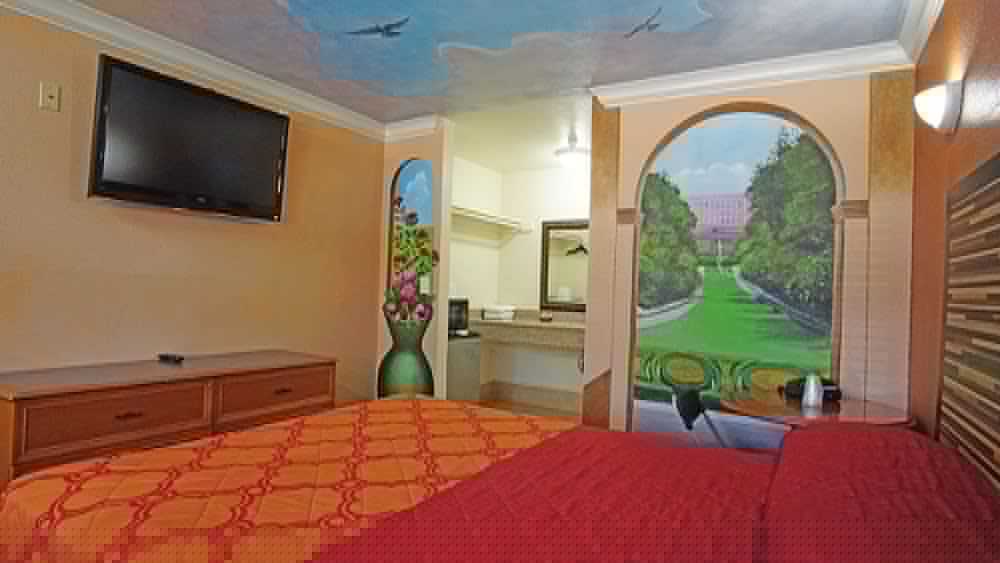 Lincoln Motel 44/58