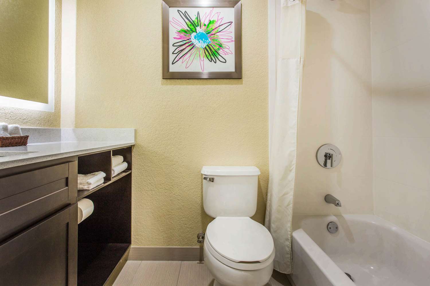 Mainstay Suites Greenville Airport 13/13