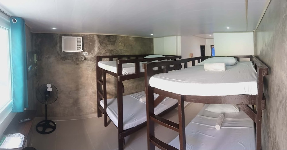 Lolas Lodge 46/59