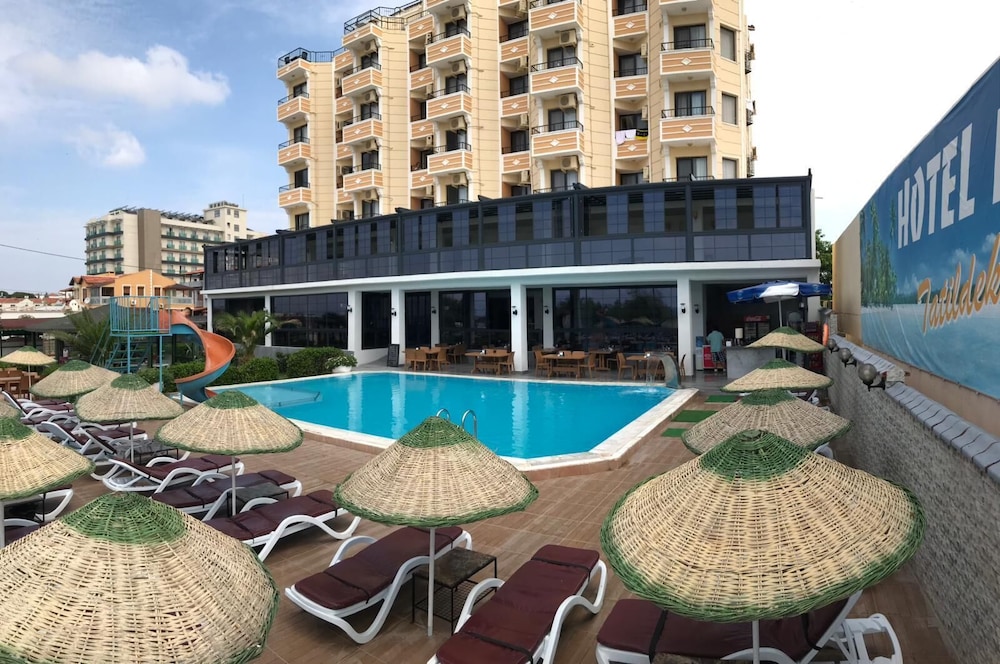 Hotel Palmera Resort 1/63