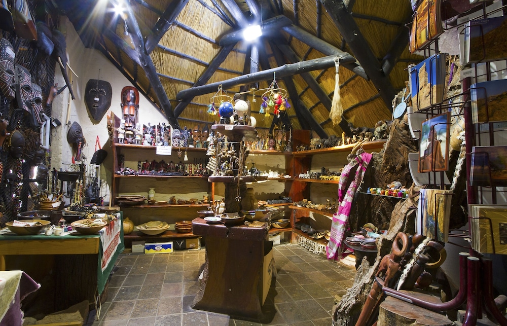 Twyfelfontein Country Lodge 18/37