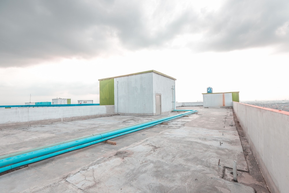 OYO 498 Green Lake View Ciputat 62/65