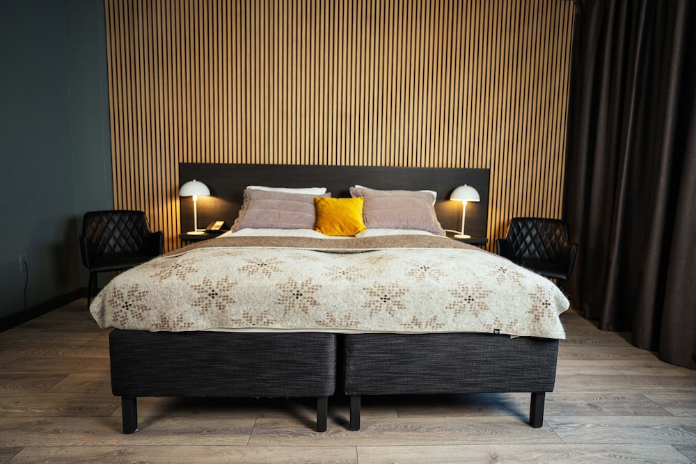 Konvin Hotel by Reykjavik Keflavik Airport 28/80