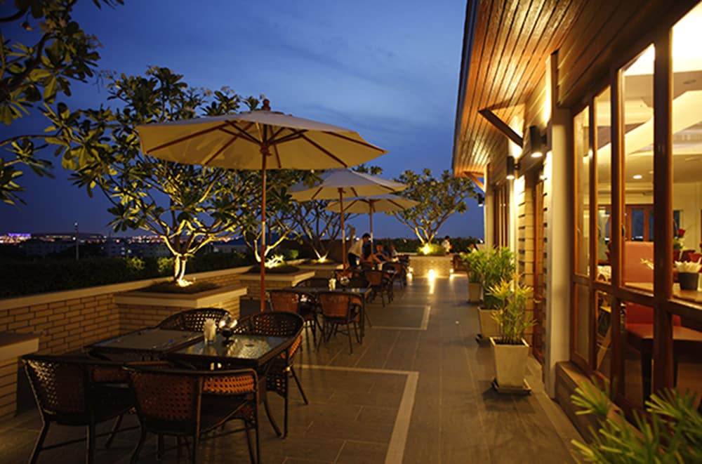 Suvarnabhumi Suite 59/66
