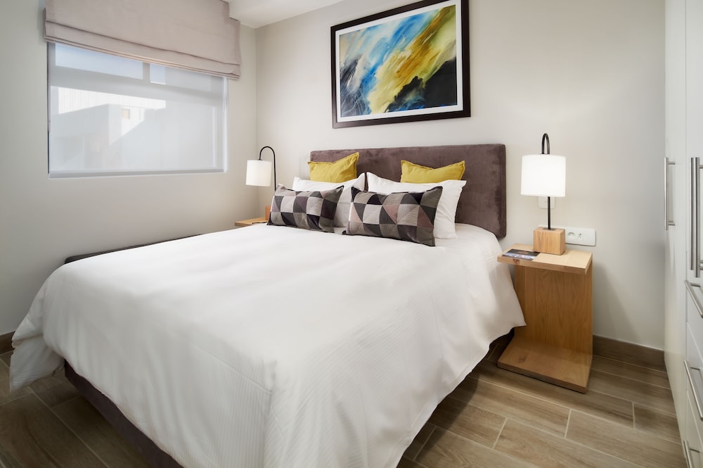 The Regency Apartment Hotel Menlyn 10/40
