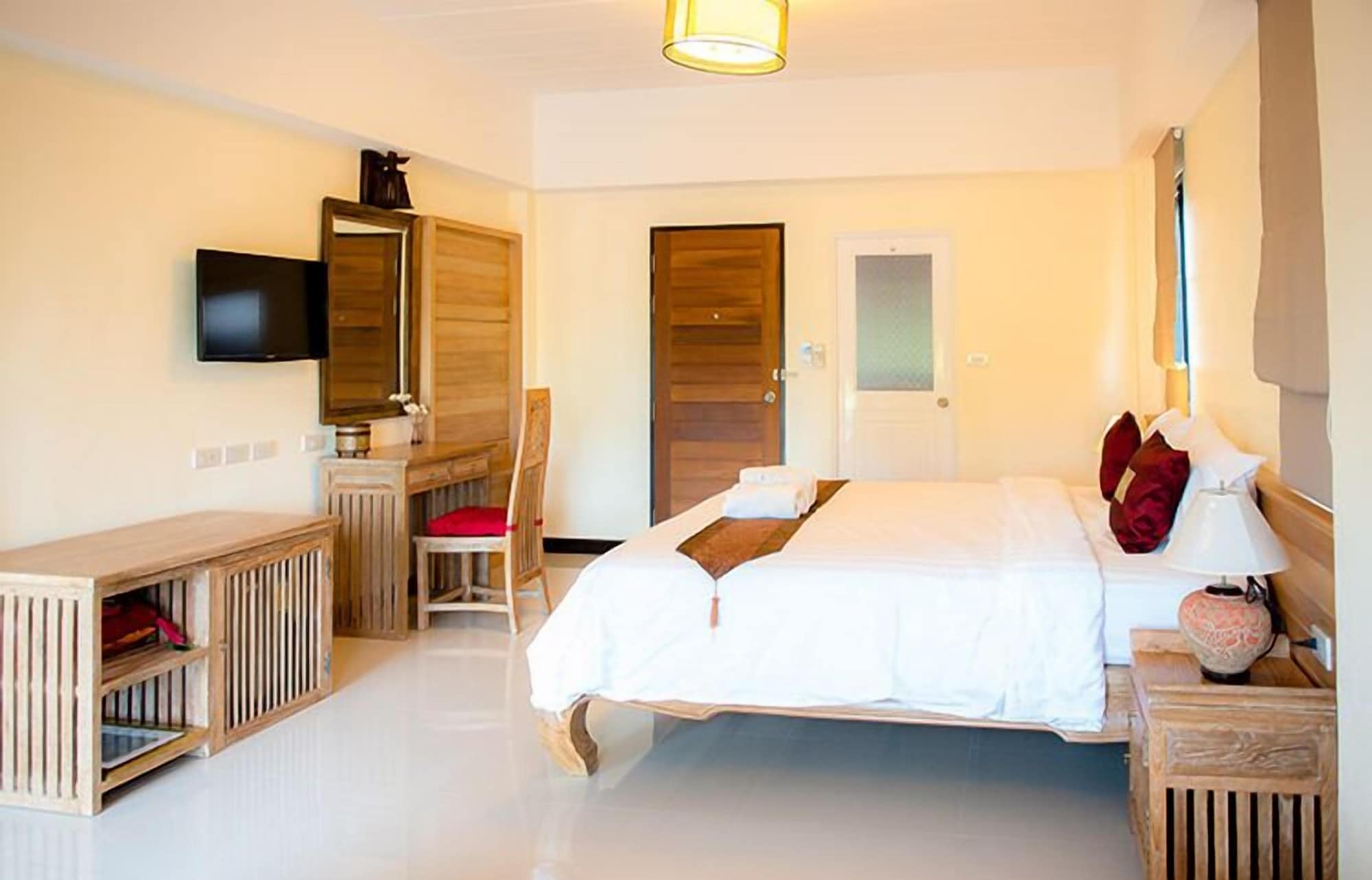 غرفة ديلوكس ثلاثية بسرير مزدوج وسرير فردي، Chivapuri Residence Trat 2/10