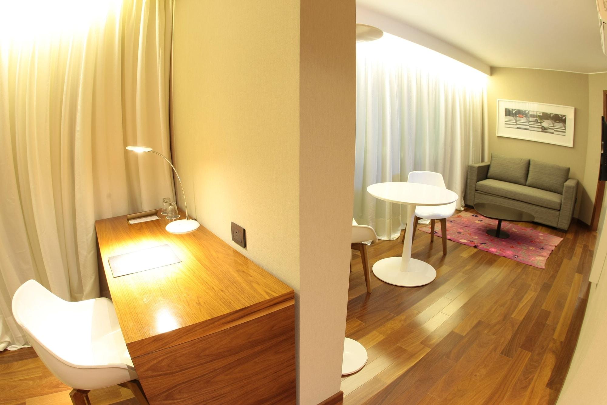 Yrigoyen 111 Hotel 52/53
