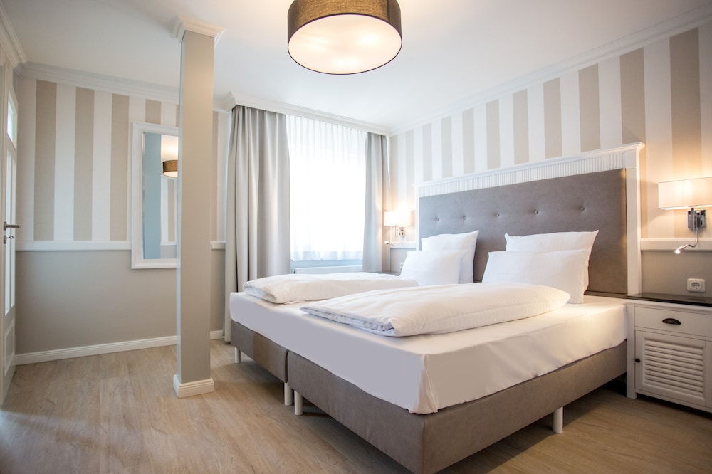 Hotel Vier Jahreszeiten Kuhlungsborn 17/63