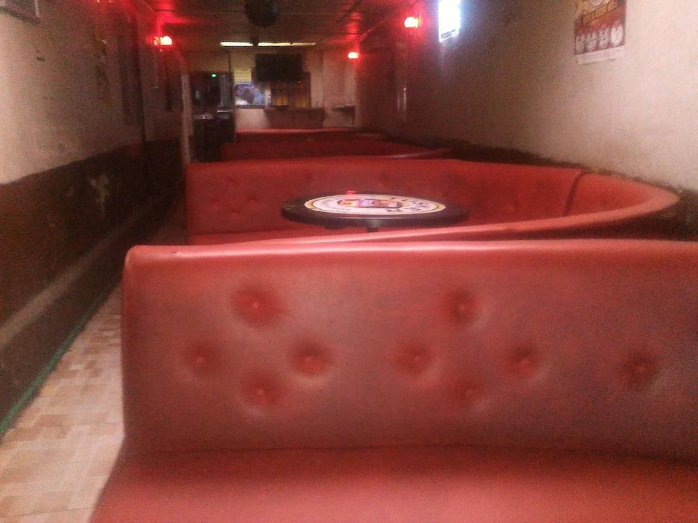 Sammarays Lodge 10/15