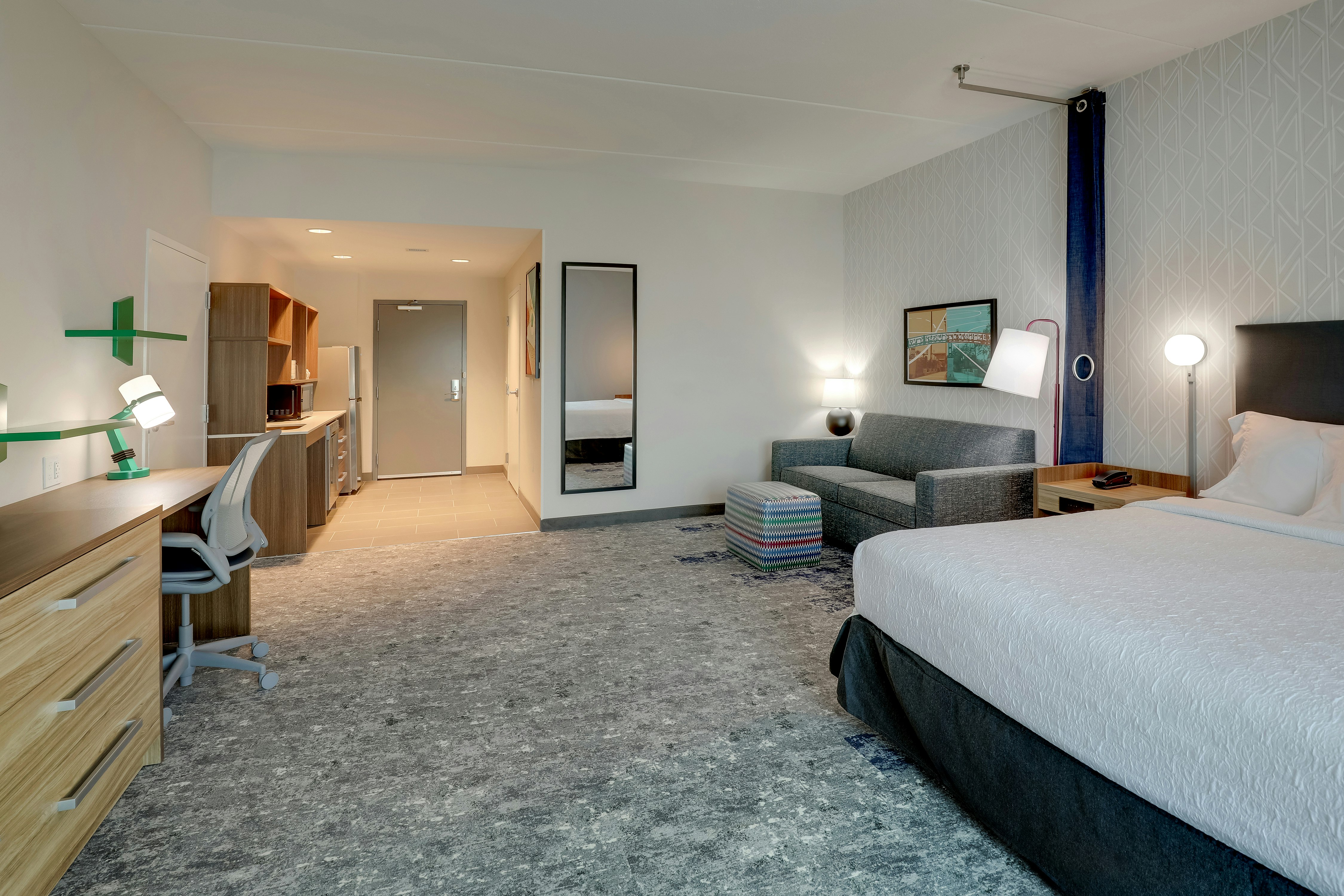 STUDIO, SUITE, KING BED, ACCESSIBLE