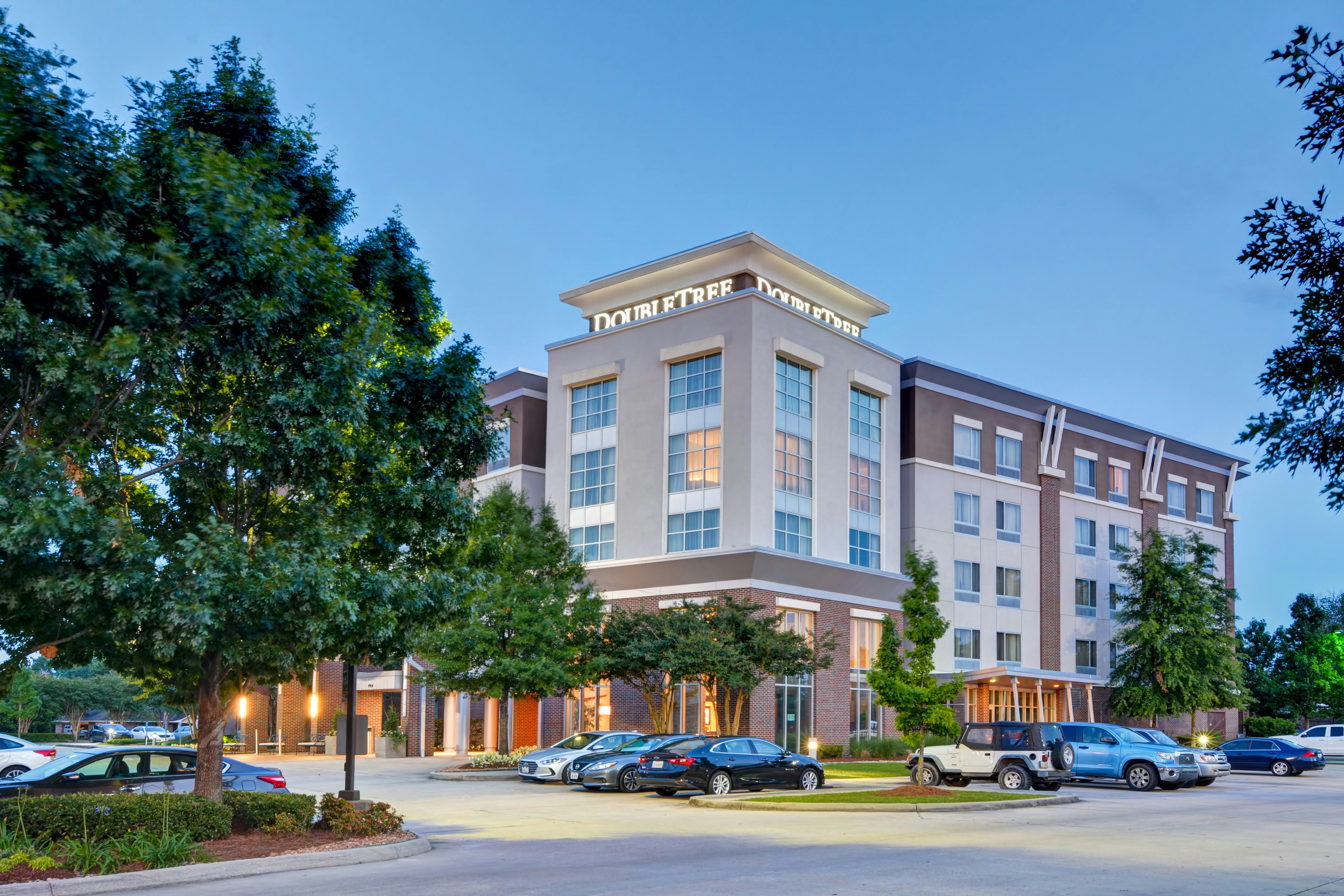 Doubletree By Hilton Baton Rouge 43/44