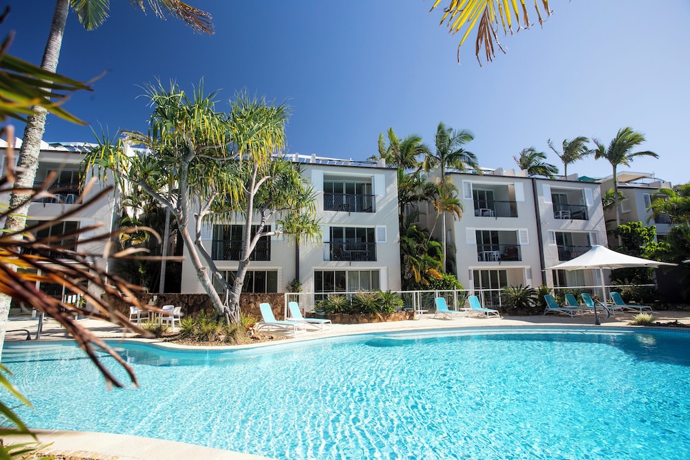 NOOSA BLUE RESORT 6/76