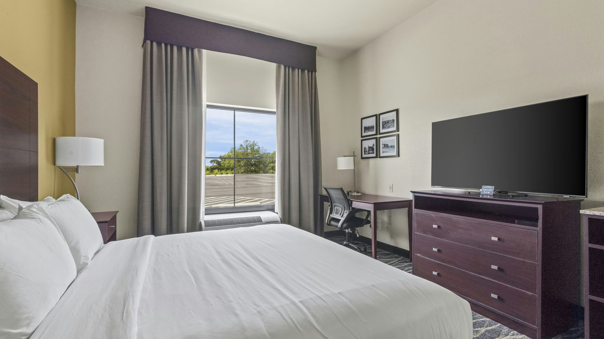 Cobblestone Hotel & Suites - Foley 16/50