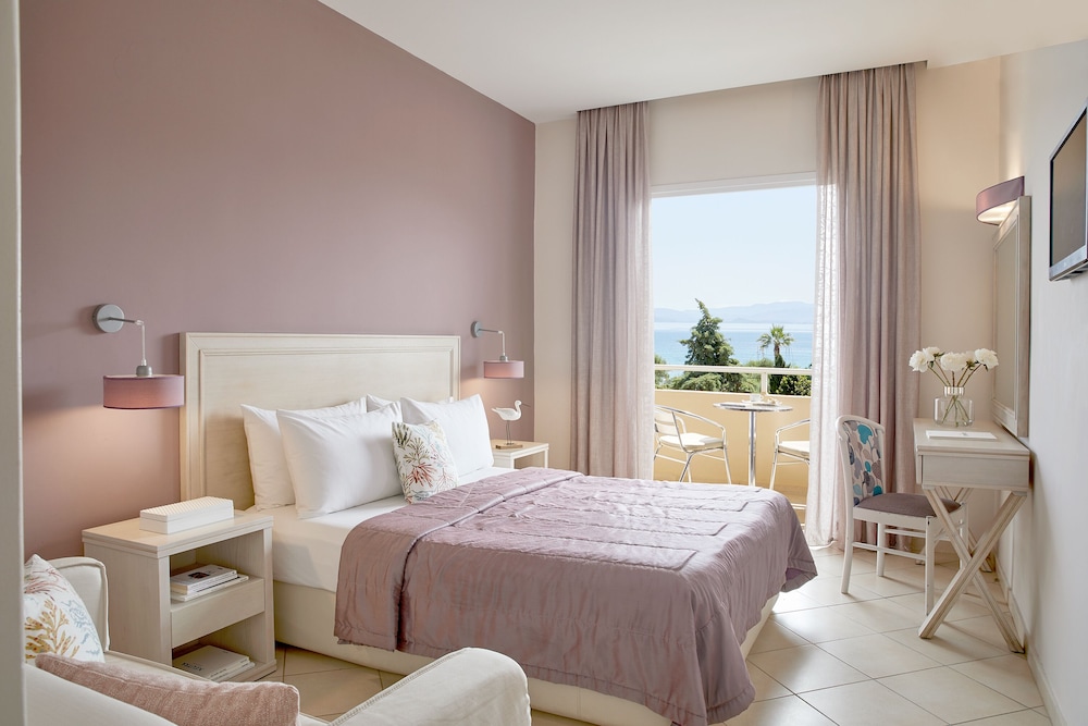 Delfinia Hotel 14/43