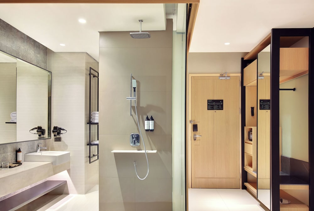 Mercure Berau 59/59
