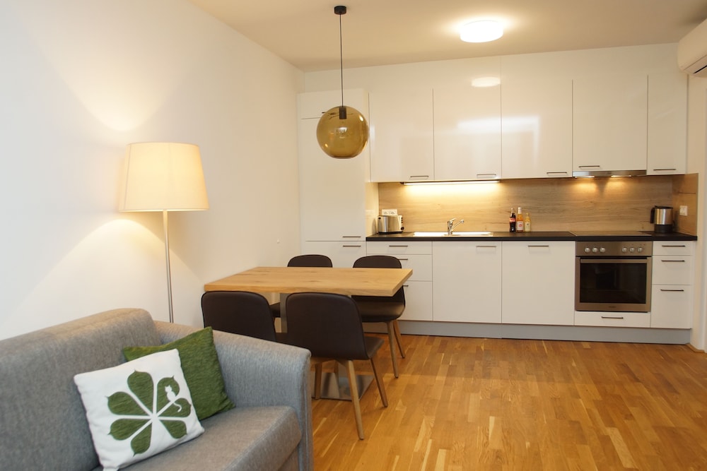 Parks 73 The Townhouse Hotel 29/50
