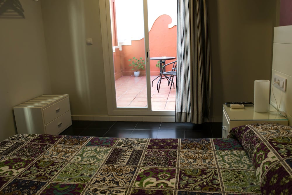 Hostal San Vicente Ii 25/28