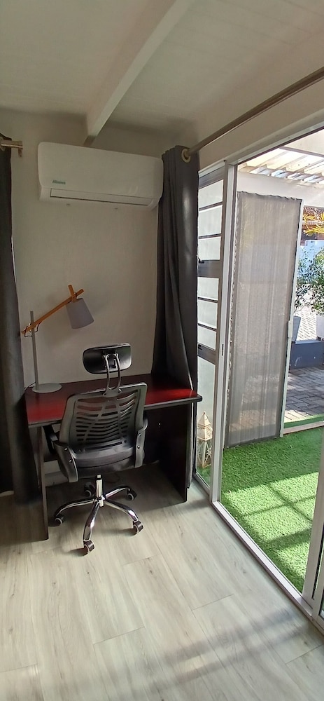 Reef View Bnb 44/50