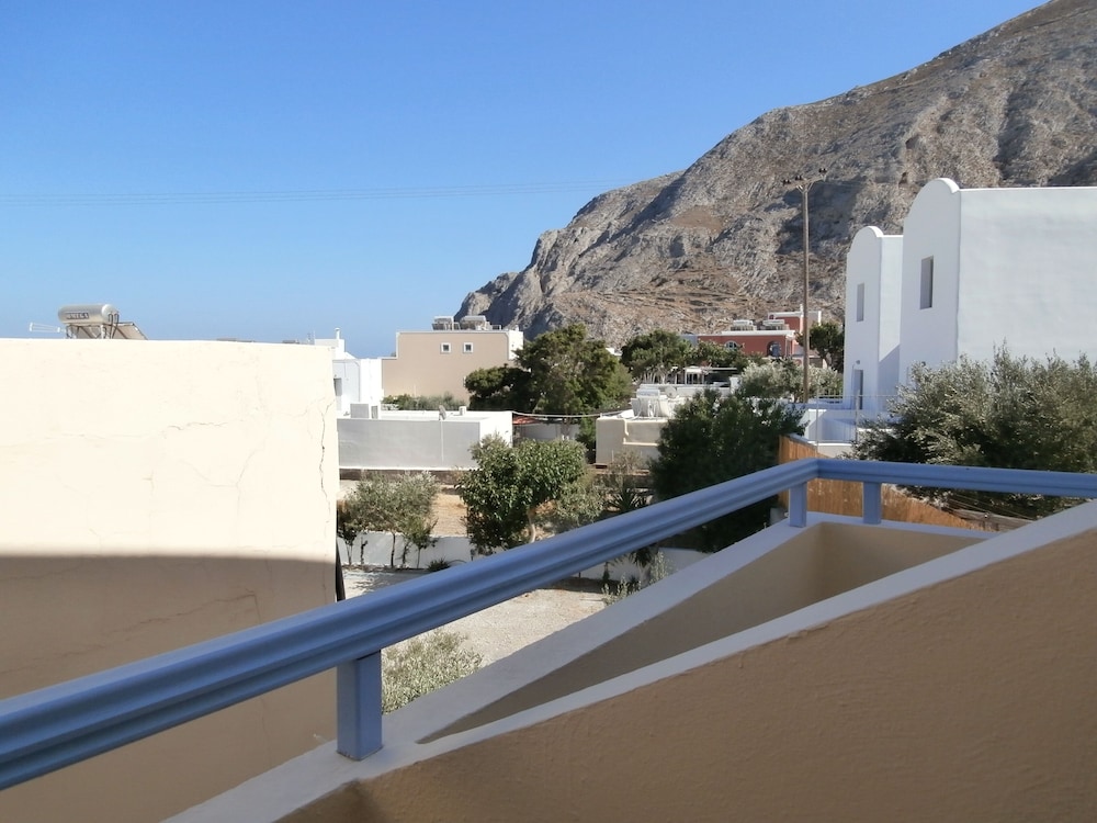 NARKISSOS HOTEL 45/50