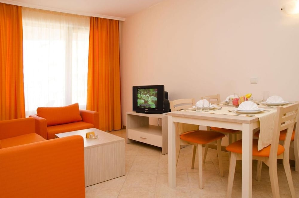 Royal Sun Holiday Complex 19/50