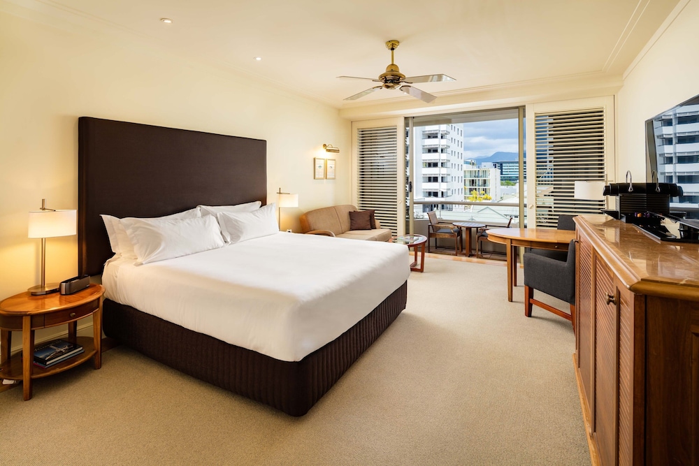 The Reef Hotel Casino Cairns - Handwritten Collection 29/74