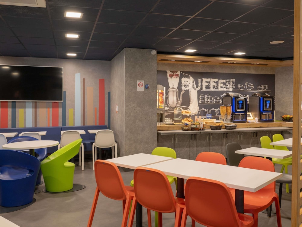 IBIS BUDGET LYON CALUIRE CITE INTERNATIONALE 36/57