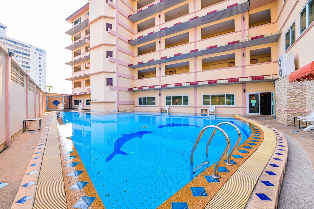 A A Pattaya Ville Hotel 6/48