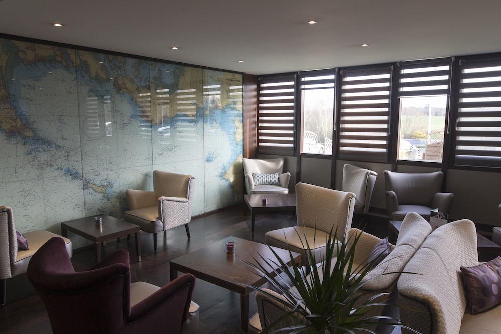 MERCURE RENNES CESSON 33/69