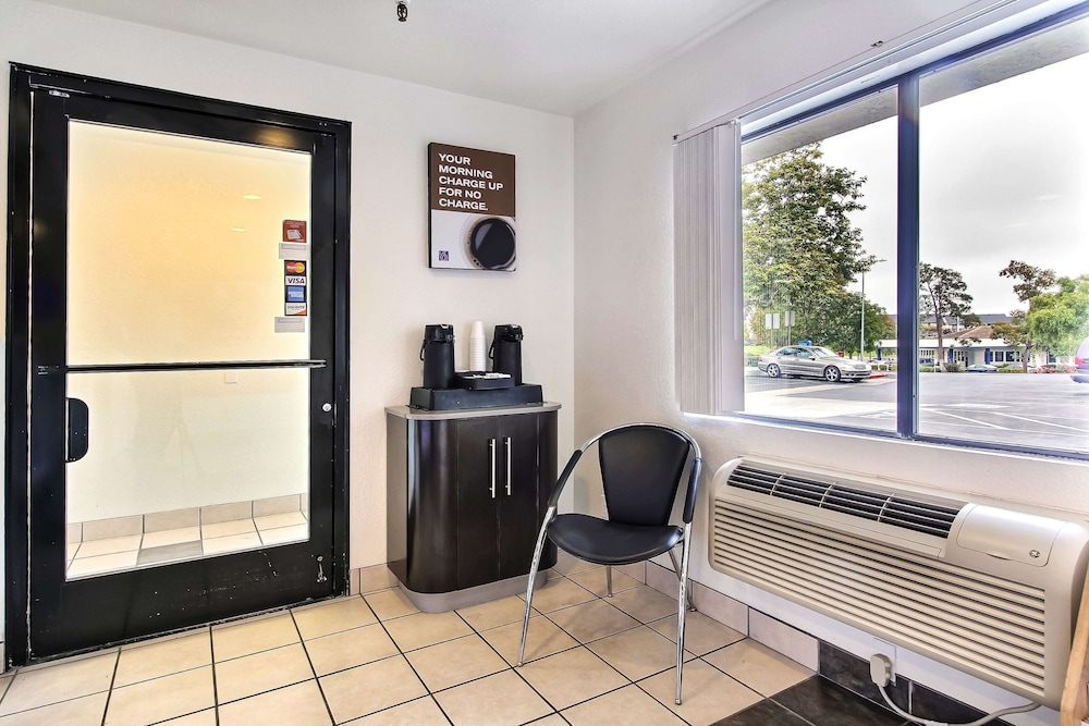 Motel6 Watsonville, CA - Monterey Area 43/64