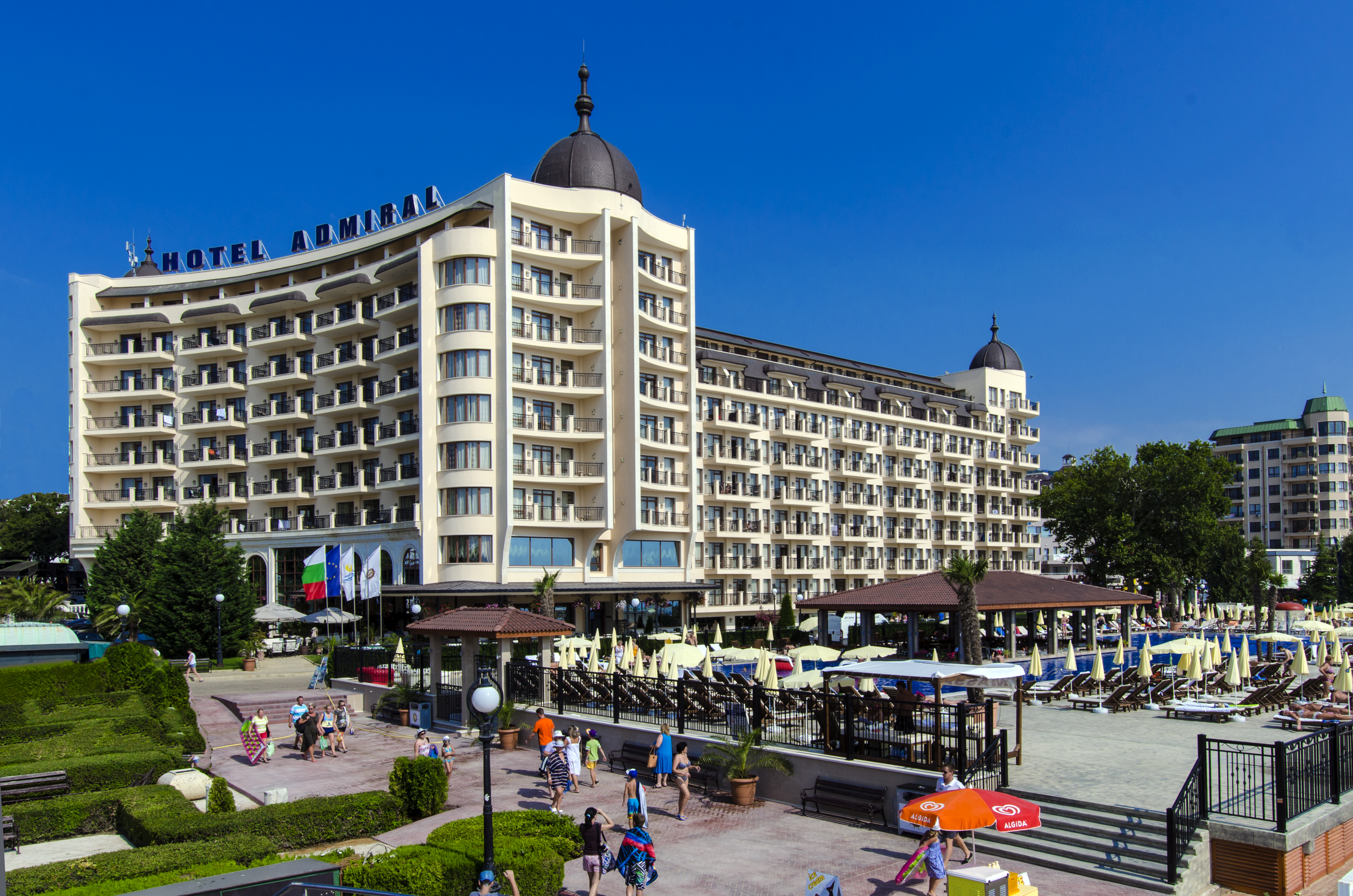 Admiral Hotel 31/36