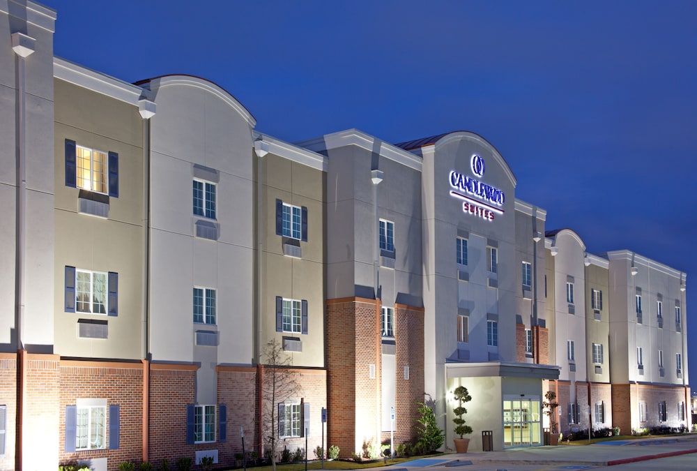 CANDLEWOOD SUITES LEAGUE CITY 3/39