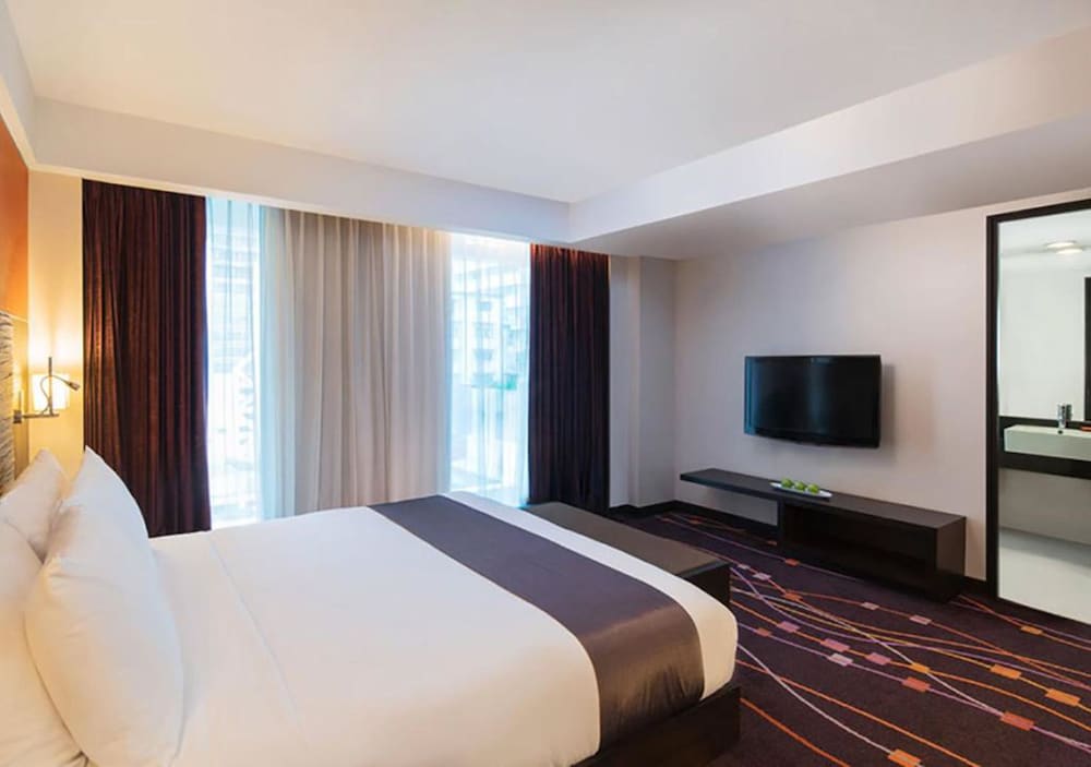 RADISSON SUITES BANGKOK SUKHUMVIT 14/73