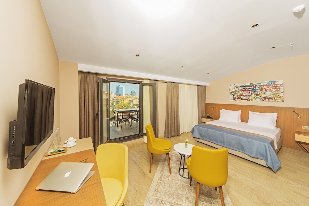 Redmont Hotel Nisantasi 24/70