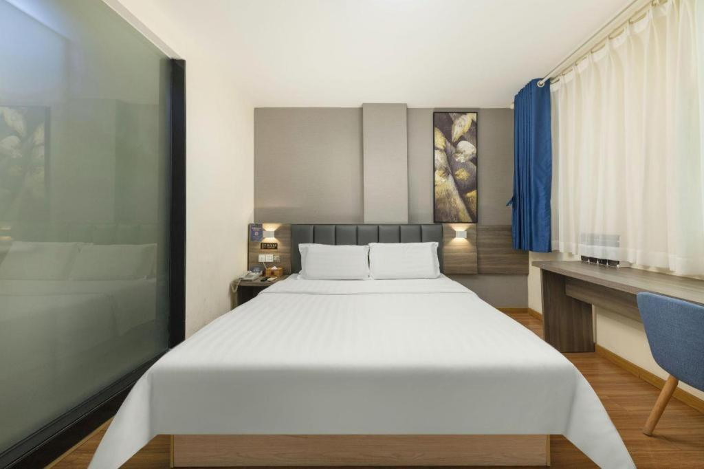7 Days Inn (Dongguan Changping Railway Station) 19/41