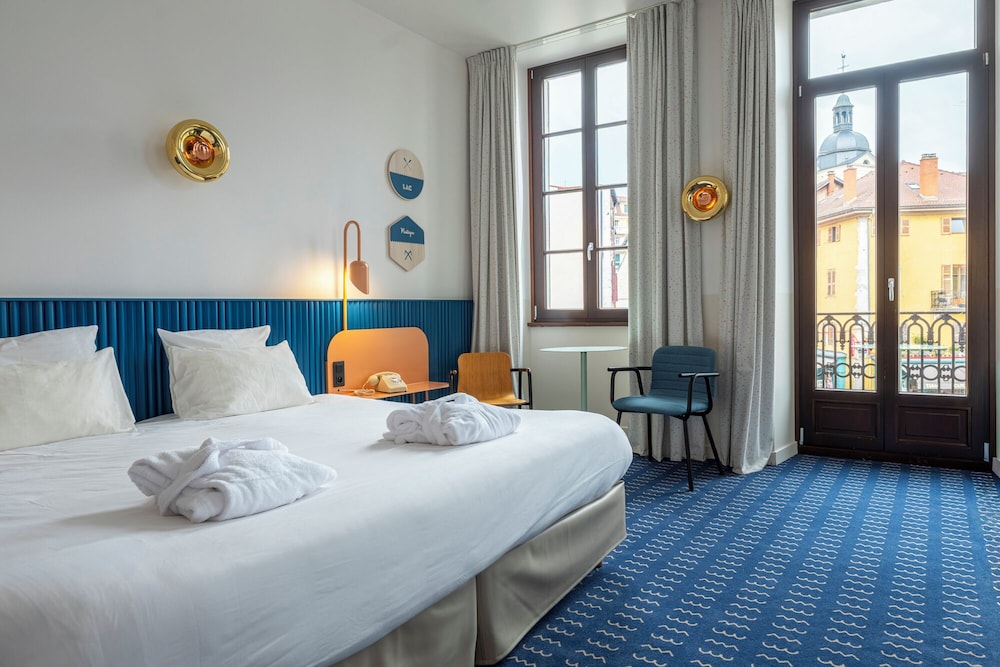 Hotel Du Palais de L Isle Annecy 8/77