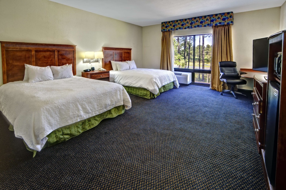 Hampton Inn Quincy 17/45