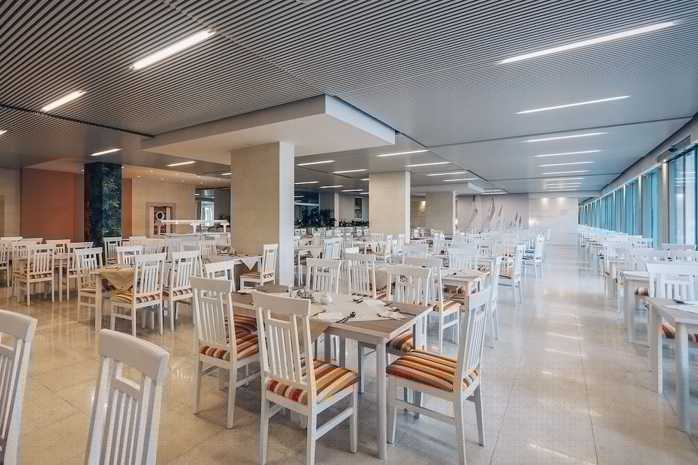 Carine Hotel Delfin 27/40