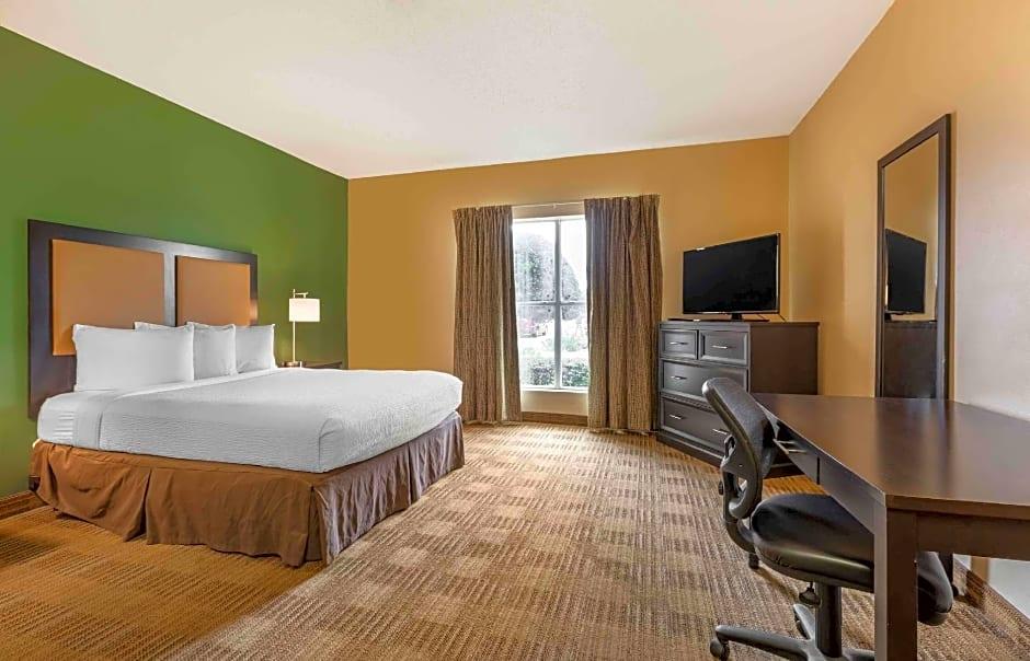 Extended Stay America - Dallas - Frankford Road 6/33
