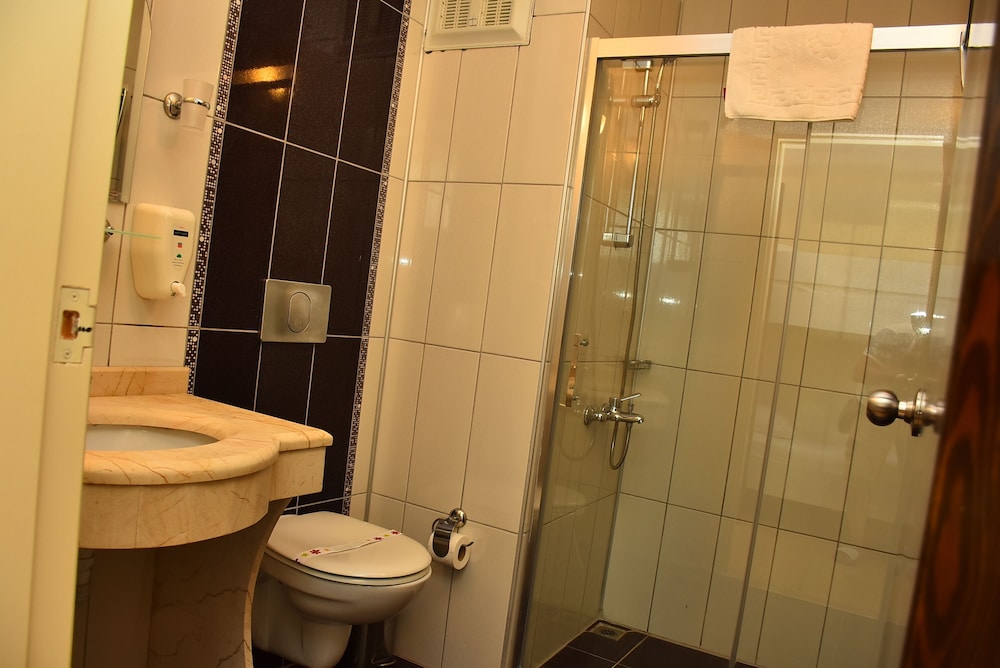 Nora Suit Hotel 49/50
