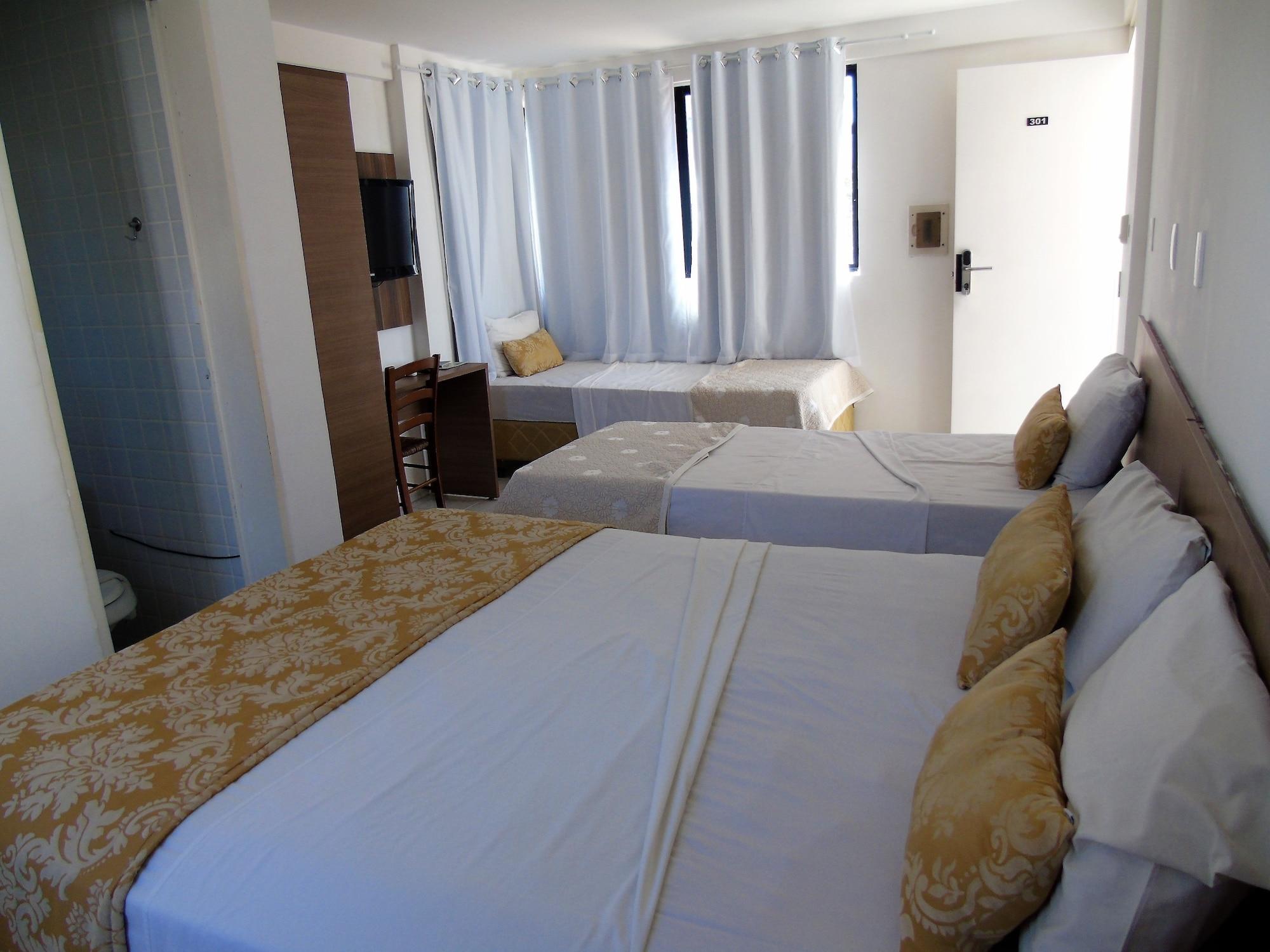 Blue Hotel 20/42