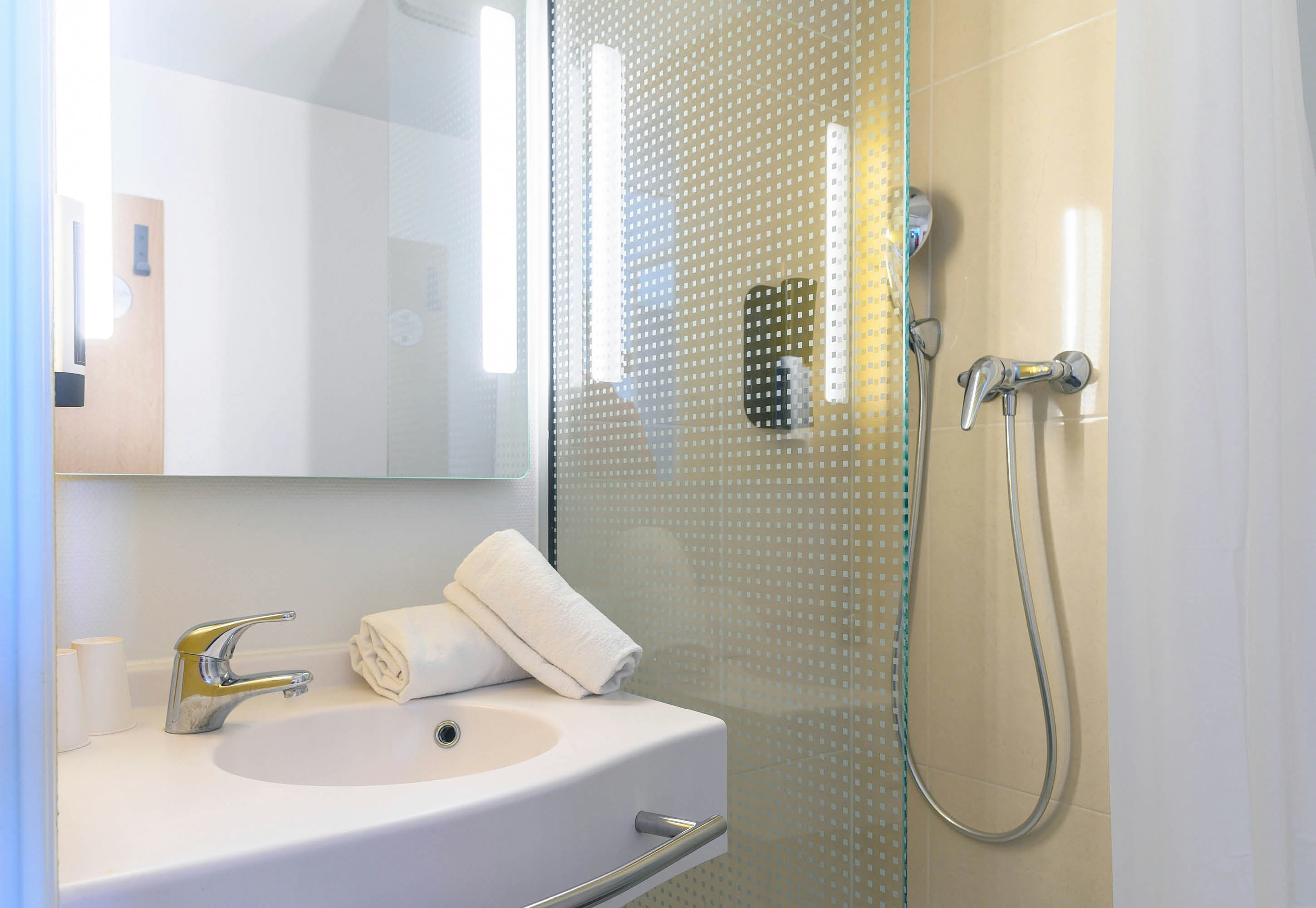 B&B HOTEL Nimes Centre Arenes 26/26
